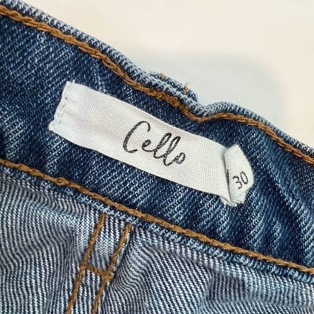 CELLO, Complicated Feelings,High-Rise Distressed Mom Jeans in Medium Denim 11 - Picture 3 of 9